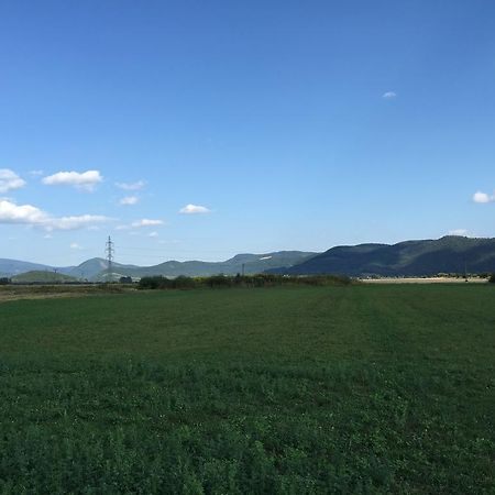 Ubytovanie Joli Jovice エクステリア 写真