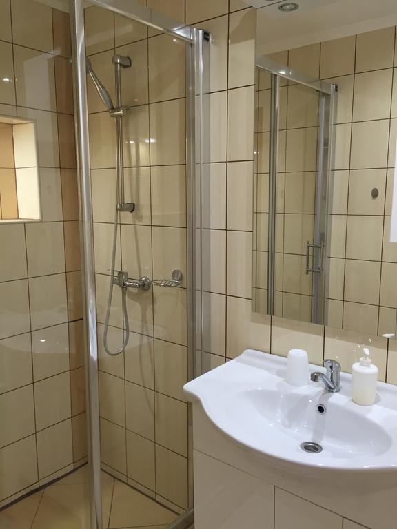 Ubytovanie Joli Jovice エクステリア 写真